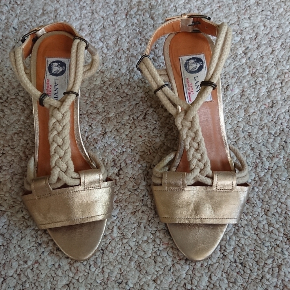 Lanvin metallic gold tone leather wedges with braided rope detail sandals size 6